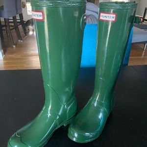 Hunter rain boots